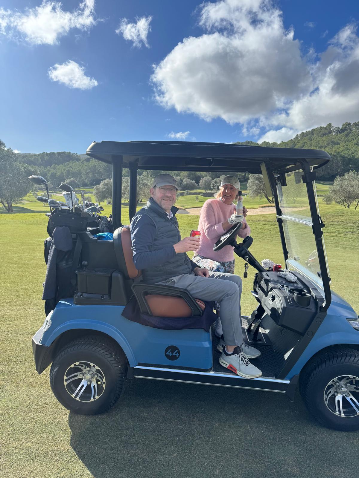 Spaß im Golf-Cart